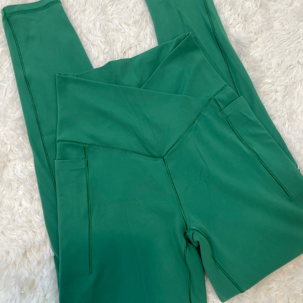 Aerie crossover waist leggings - Picture 2 of 4